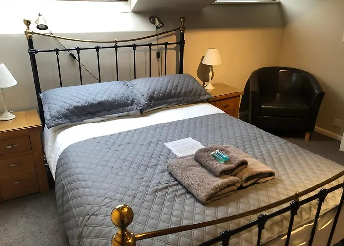 بيت ضيافة Autumn Leaves ويندرمير