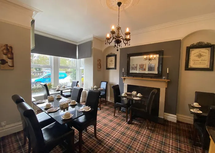 Autumn Leaves 3* ويندرمير