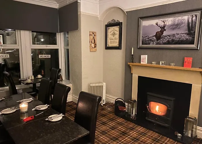 Autumn Leaves بيت ضيافة