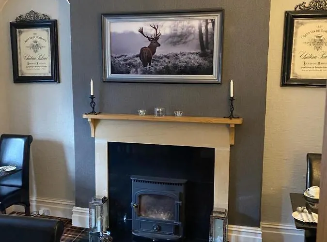 Autumn Leaves ويندرمير