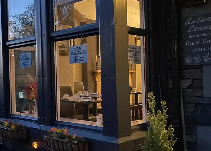 Autumn Leaves بيت ضيافة